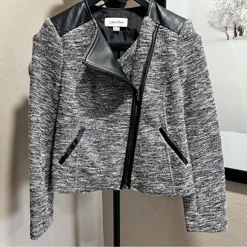 Calvin Klein Moto Bomber Jacket Textured Black White Faux Leather Trim Size 2